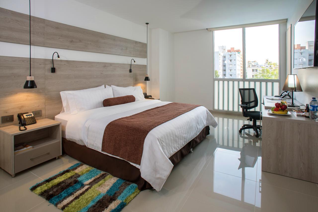 Hotel Barranquilla Plaza Bagian luar foto